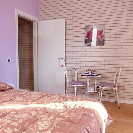 Bevilacqua Bed Roma Santa Croce Ngoại thất bức ảnh