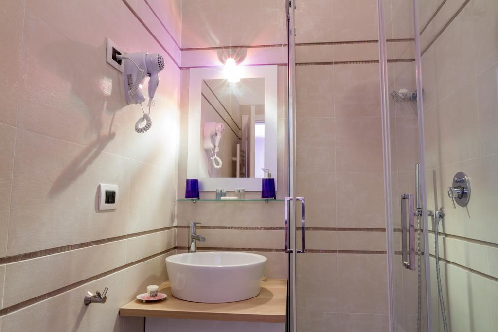 Bevilacqua Bed Roma Santa Croce Phòng bức ảnh