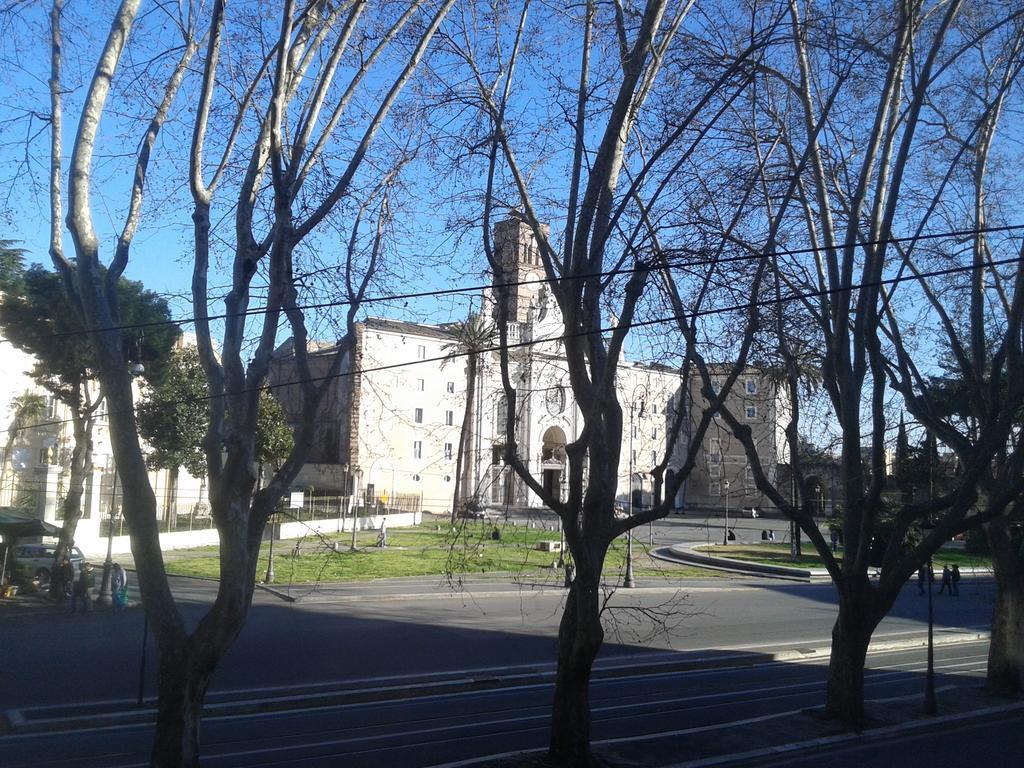 Bevilacqua Bed Roma Santa Croce Ngoại thất bức ảnh