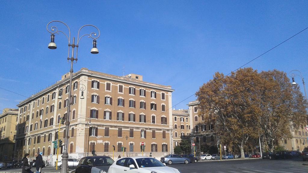 Bevilacqua Bed Roma Santa Croce Ngoại thất bức ảnh